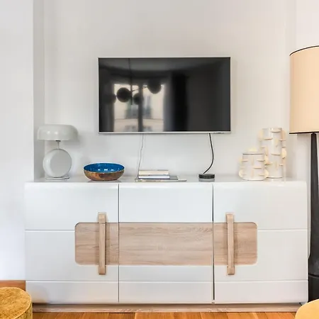 Modern & Cosy Flat - 4 Guests - Eiffel Tower Lägenhet