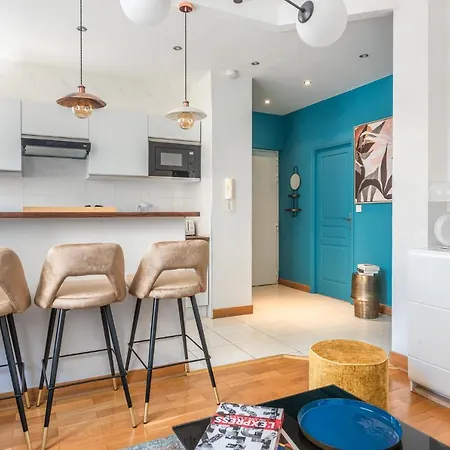 Modern & Cosy Flat - 4 Guests - Eiffel Tower Lägenhet